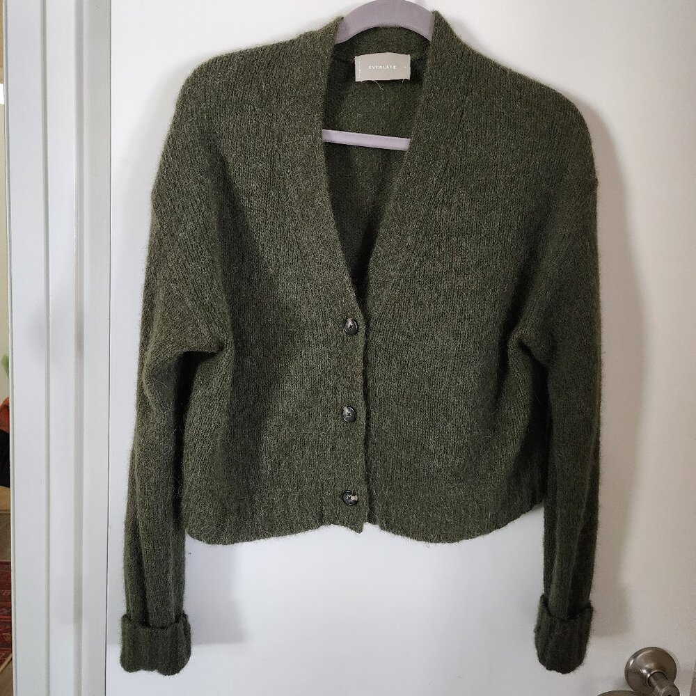 Everlane The Alpaca V-Neck Cropped Cardigan Women’s Medium Olive Green